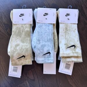 Nike Dri-FIT Crew Socks Tye Dye Green and Blue NWT